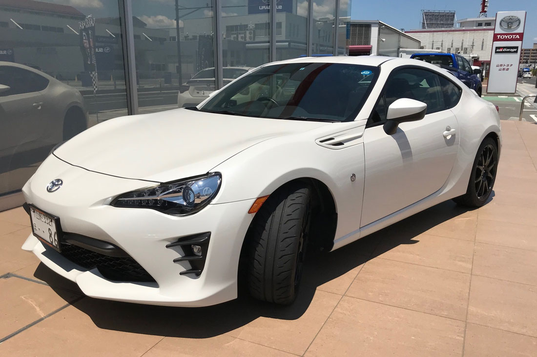 山形トヨタ GR Garage 山形 CUSTOMIZE FACTORY